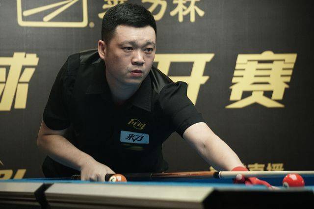 至三人包夹 至三人包夹